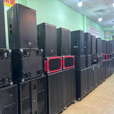 Alternative view of Loa Karaoke